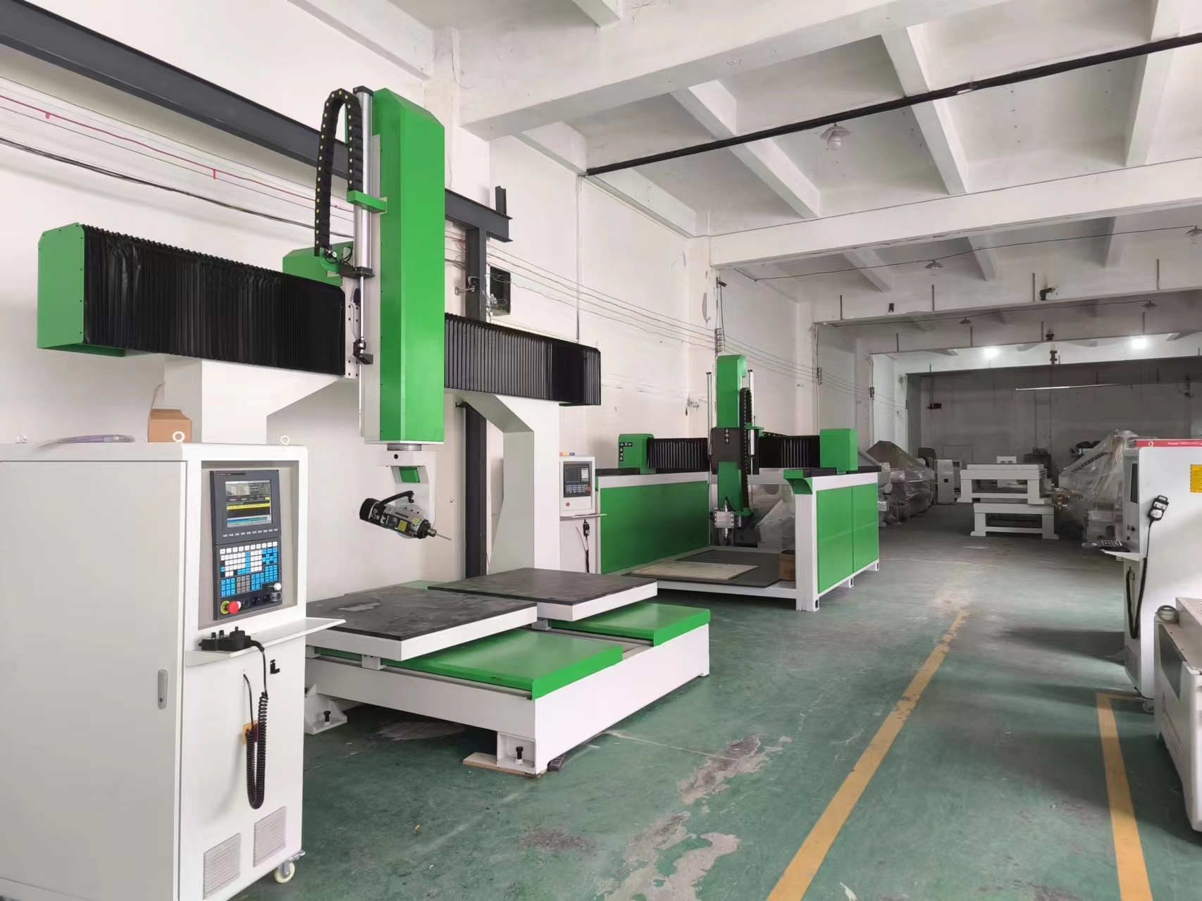 五轴台面雕刻机拍摄 (1).jpg